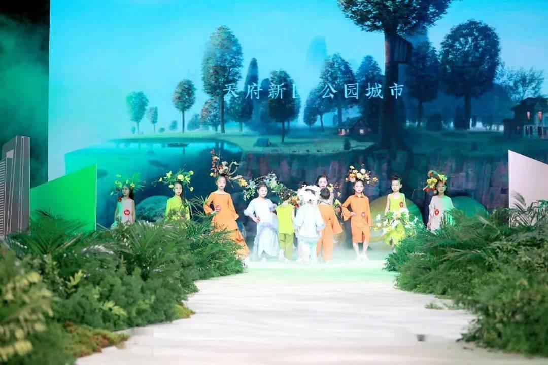 越野车一定要选全时四驱吗？全时四驱有什么优缺点呢？
